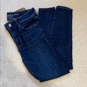 AE 4 Short Jeans